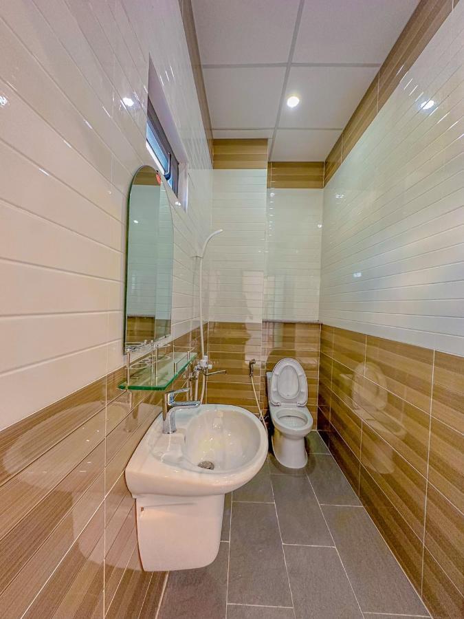 Nhan Tay 2 Hotel Can Tho Exterior photo