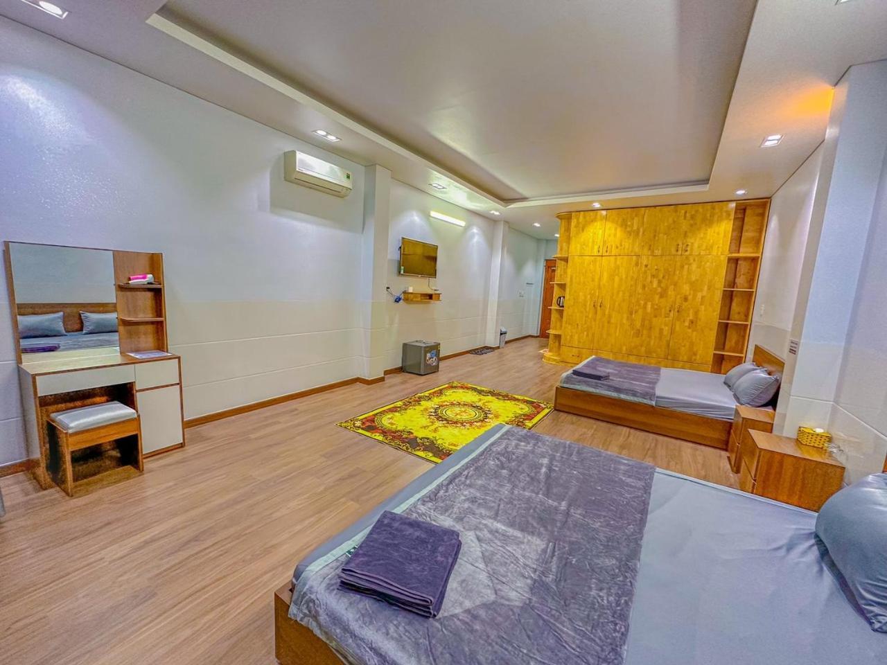 Nhan Tay 2 Hotel Can Tho Exterior photo